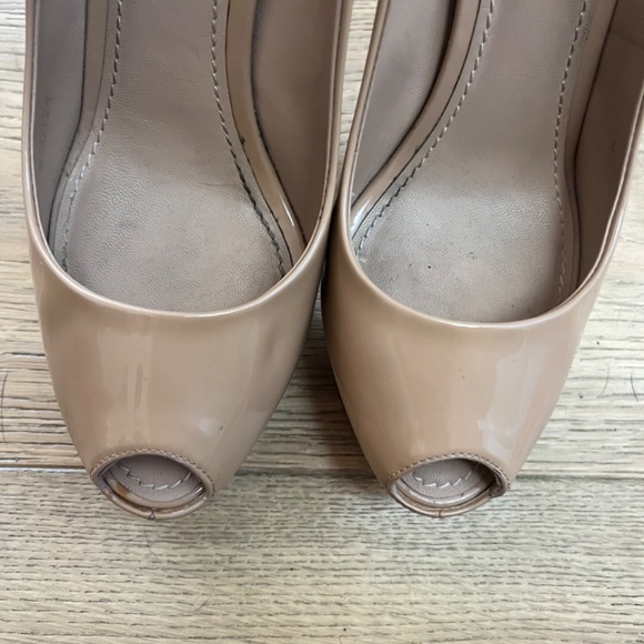 Louis Vuitton Beige Patent Leather Oh Really! Peep Toe Platform Pumps Size 37.5 - Picture 5 of 8